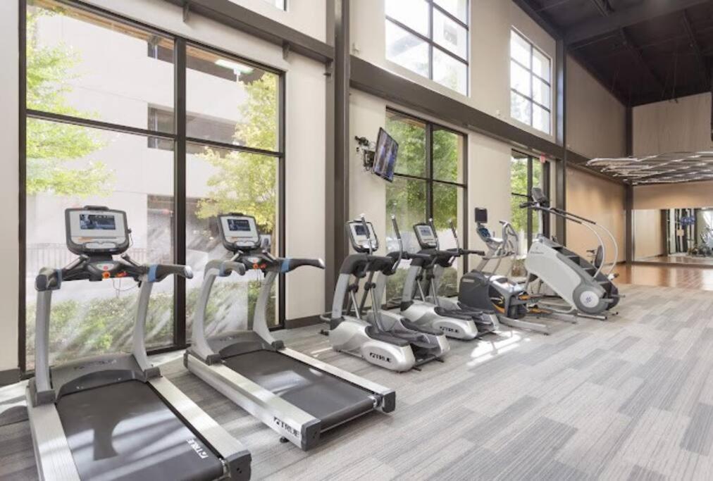 Luxurious, 1 Bedroom Near Downtown & Dickies Arena Fort Worth Exterior photo